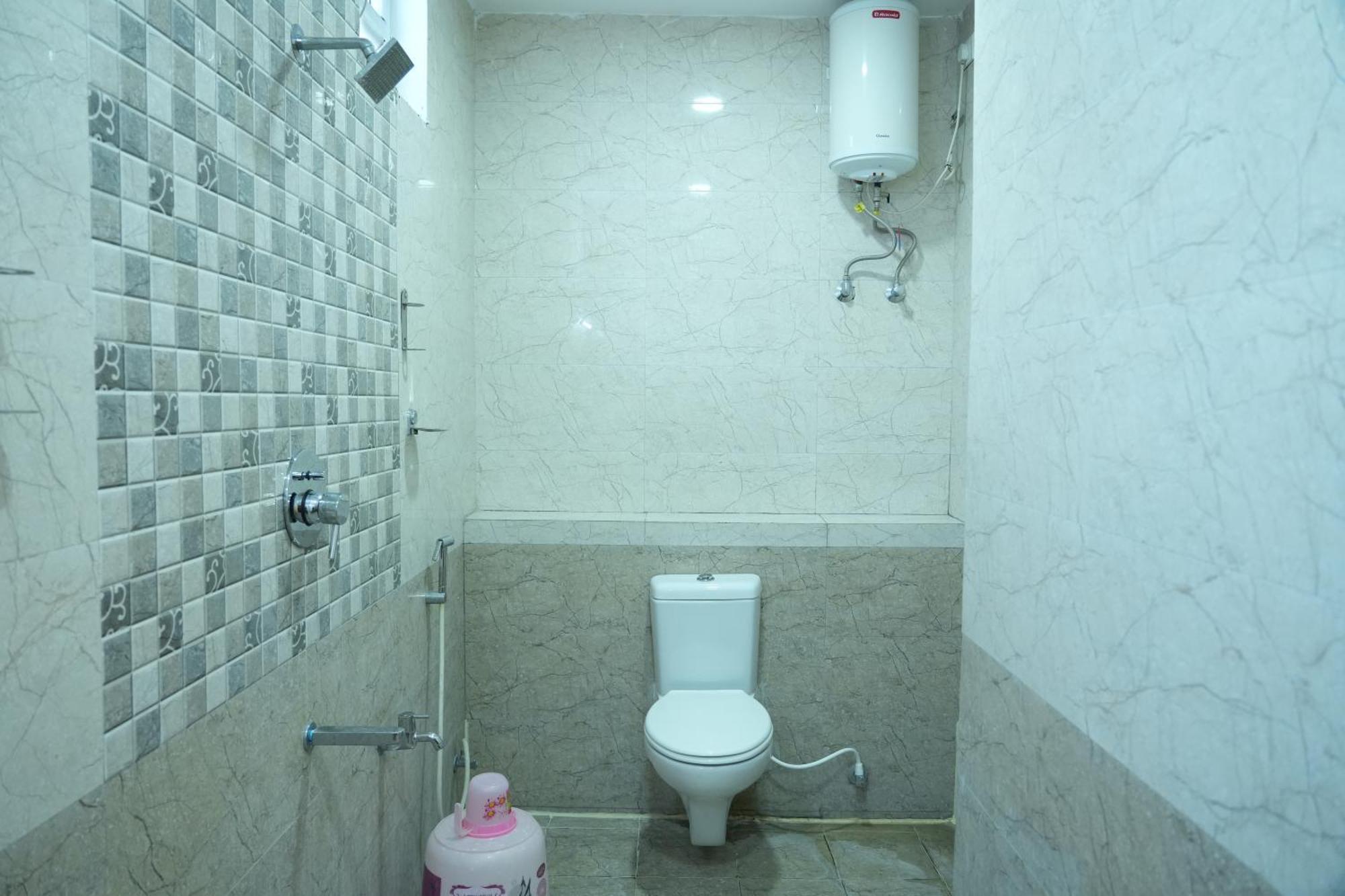 Sri Krishnan Residency